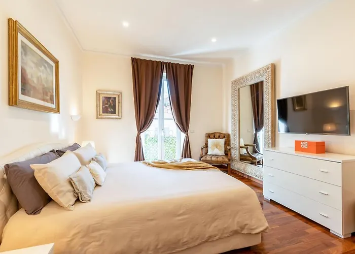 Apartamento Atticus Forum Romanum Luxury Penthouse *