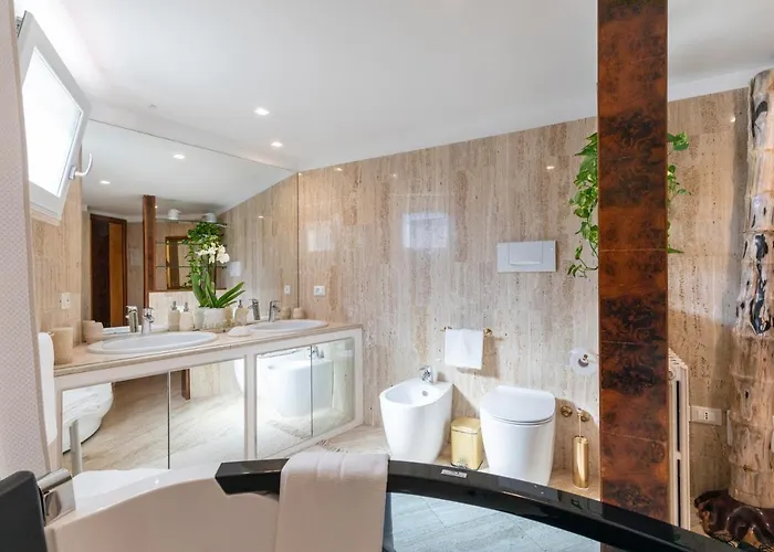 Atticus Forum Romanum Luxury Penthouse