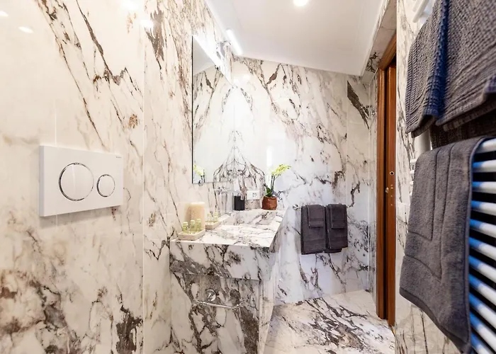 Apartamento Atticus Forum Romanum Luxury Penthouse *